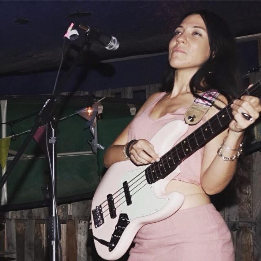 Meet your Posher, Jade